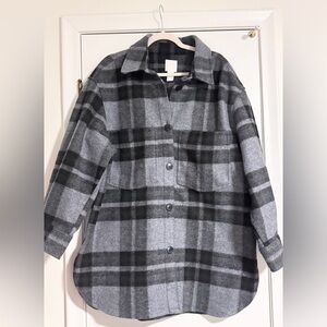 H&M Plaid Blue/Gray Women's Jacket - Size Large
